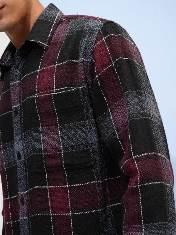  Highlander Men Black Checked Oversized Fit Casual Shirts