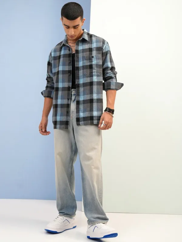  Highlander Men Blue Checked Oversized Fit Casual Shirts