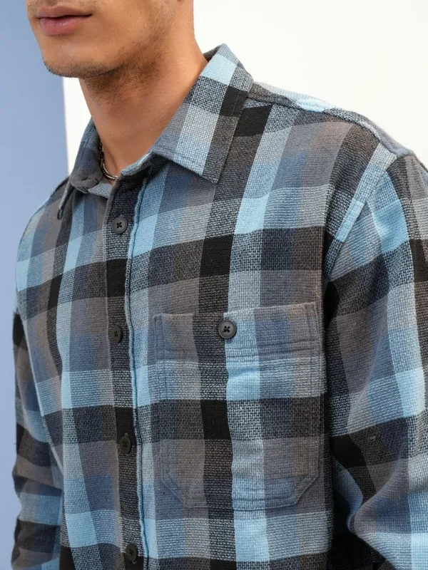  Highlander Men Blue Checked Oversized Fit Casual Shirts