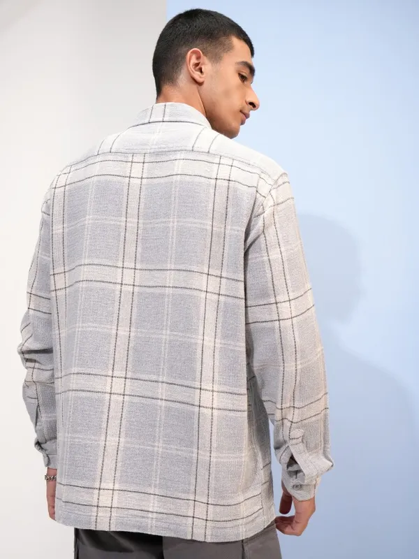  Highlander Men Grey Checked Oversized Fit Casual Shirts