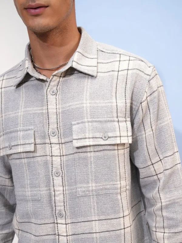  Highlander Men Grey Checked Oversized Fit Casual Shirts