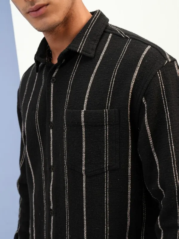  Highlander Men Black Striped Relaxed Fit Casual Shirts