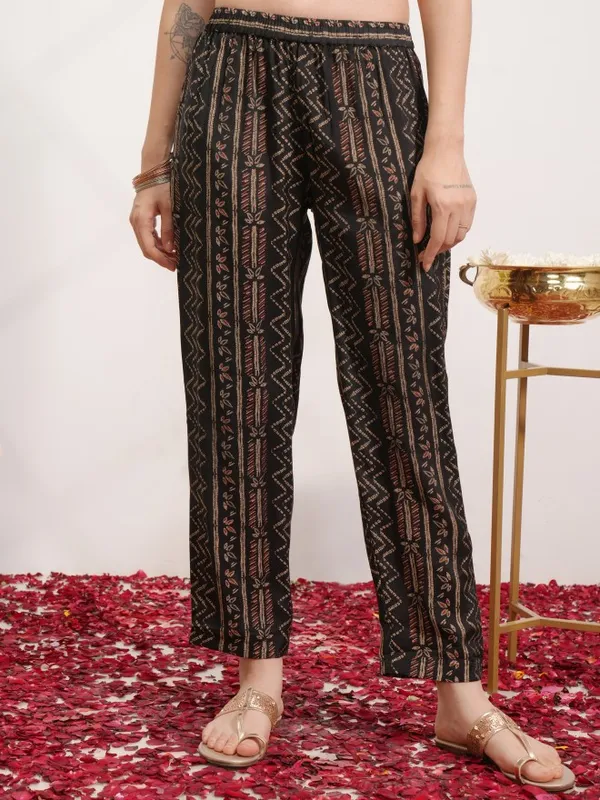 Women Kurta With Trouser & Dupatta