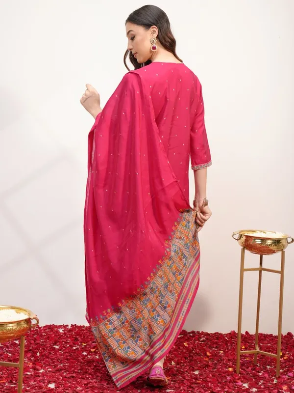  Vishudh Women Pink Embroidered Kurta Sets