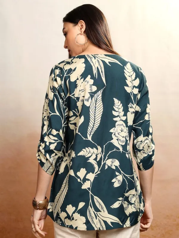 Printed Shirt Style Top