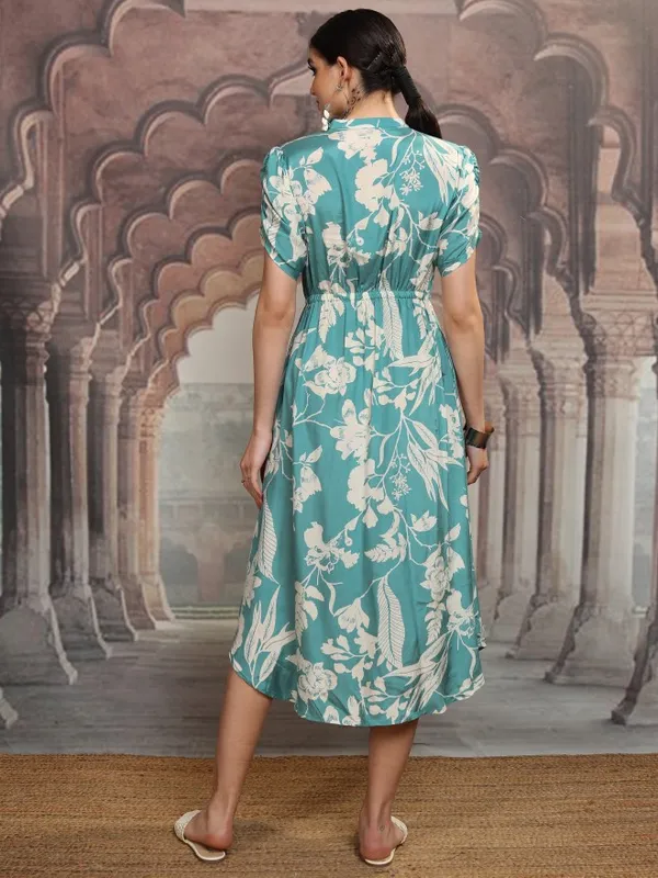 Vishudh Women Teal Printed Maxi Dress