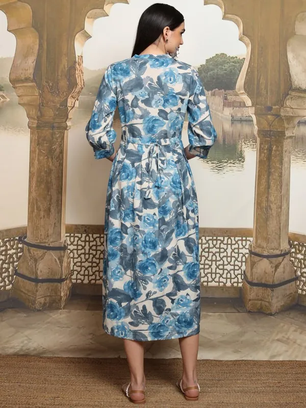 Vishudh Women Blue Printed Maxi Dress