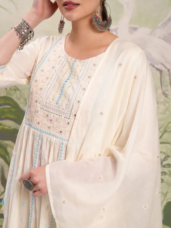 Vishudh Women Cream Embroidered Kurta With Trouser And Dupatta