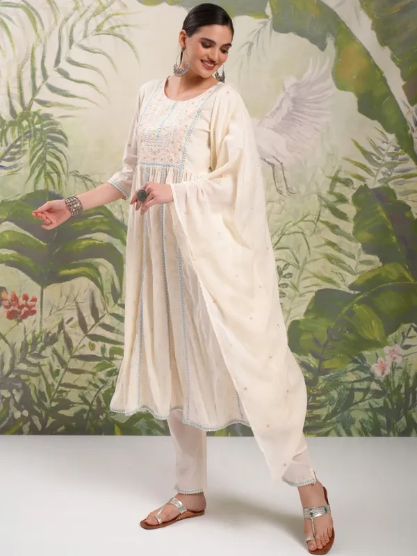 Vishudh Women Cream Embroidered Kurta With Trouser And Dupatta
