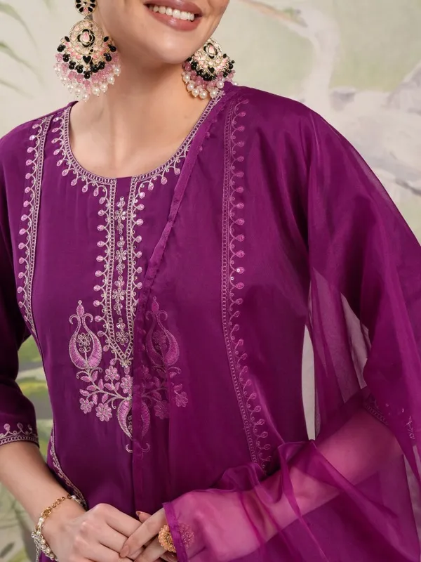 Vishudh Women Purple Embroidered Kurta With Trouser And Dupatta