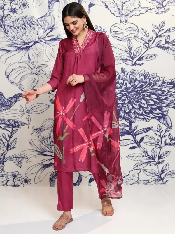 Vishudh Women Burgundy Printed Kurta With Trouser And Dupatta