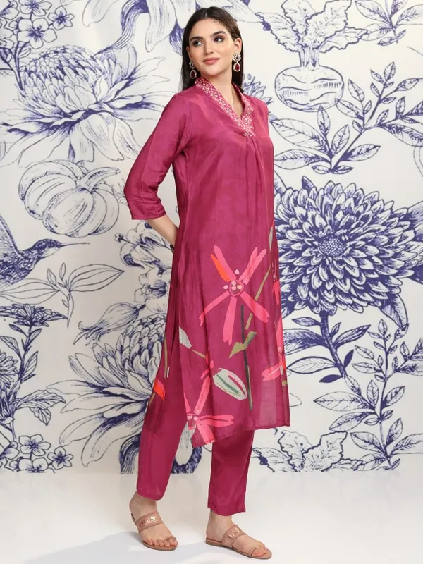 Vishudh Women Burgundy Printed Kurta With Trouser And Dupatta