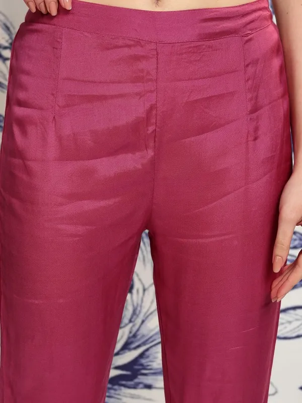 Vishudh Women Burgundy Printed Kurta With Trouser And Dupatta