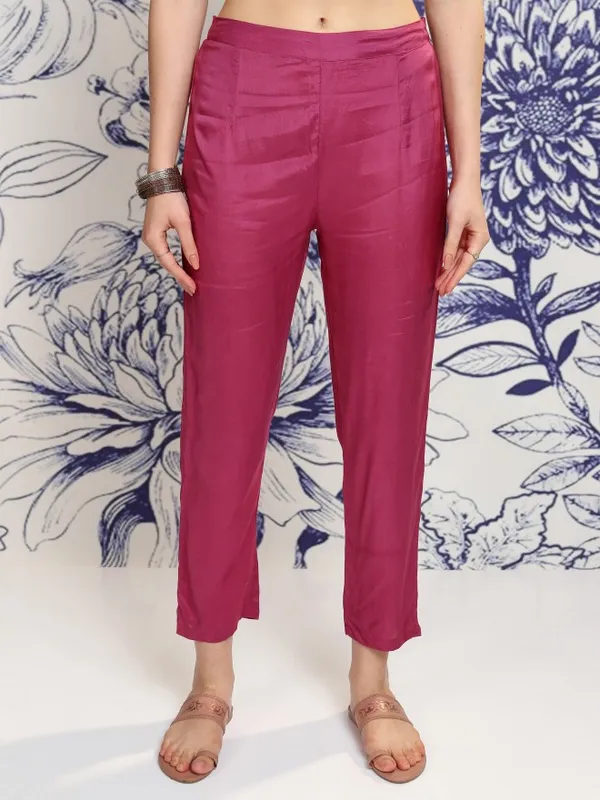 Vishudh Women Burgundy Printed Kurta With Trouser And Dupatta