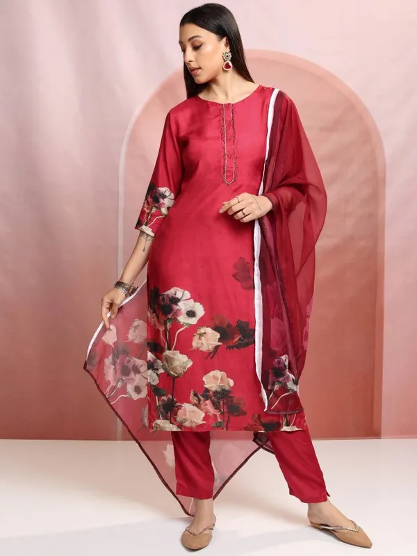 Women Kurta With Trouser And Dupatta