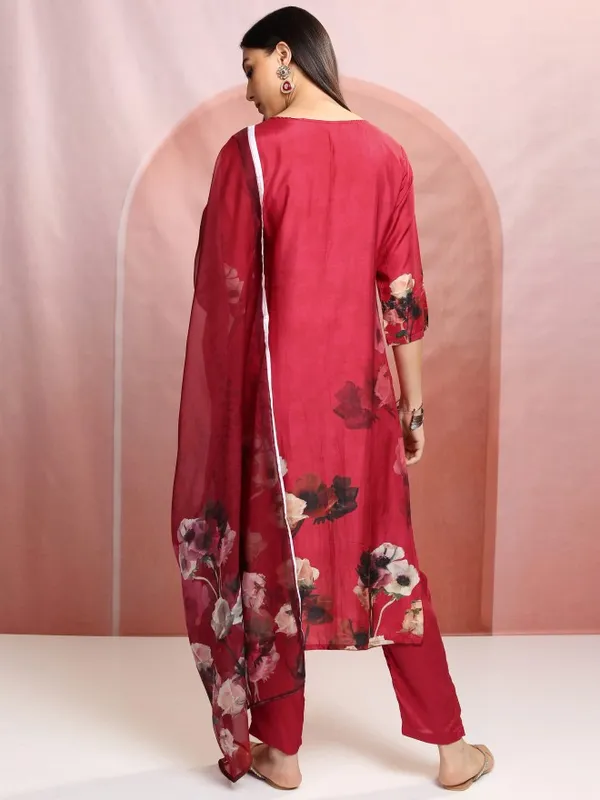 Women Kurta With Trouser And Dupatta