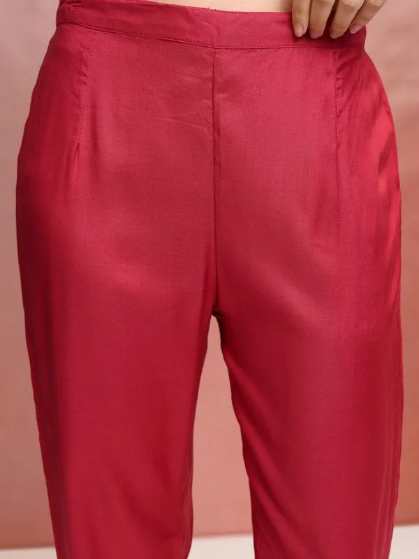 Women Kurta With Trouser And Dupatta