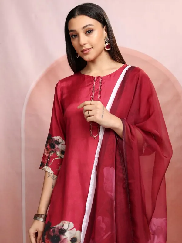 Vishudh Women Red Printed Kurta With Trouser And Dupatta