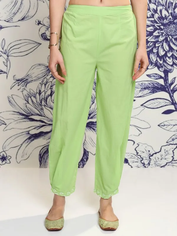 Vishudh Women Green Tunic With Trouser