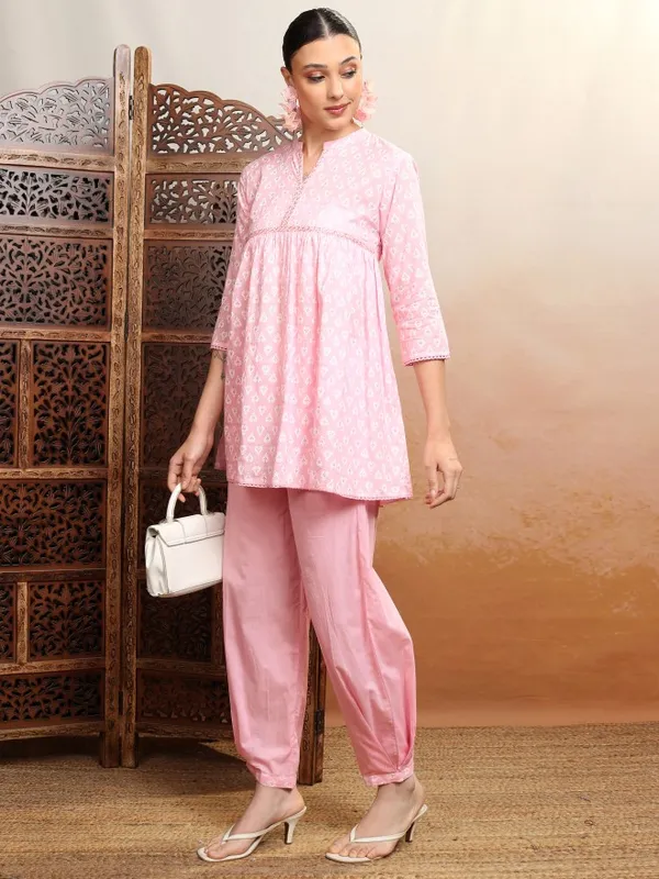 Vishudh Women Pink Top With Trousers Co-Ords
