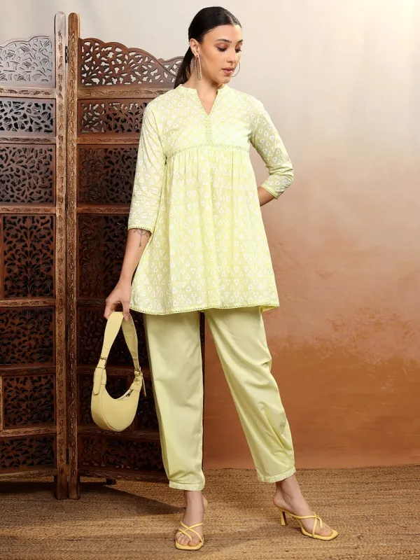 Vishudh Women Yellow Top With Trousers Co-Ords