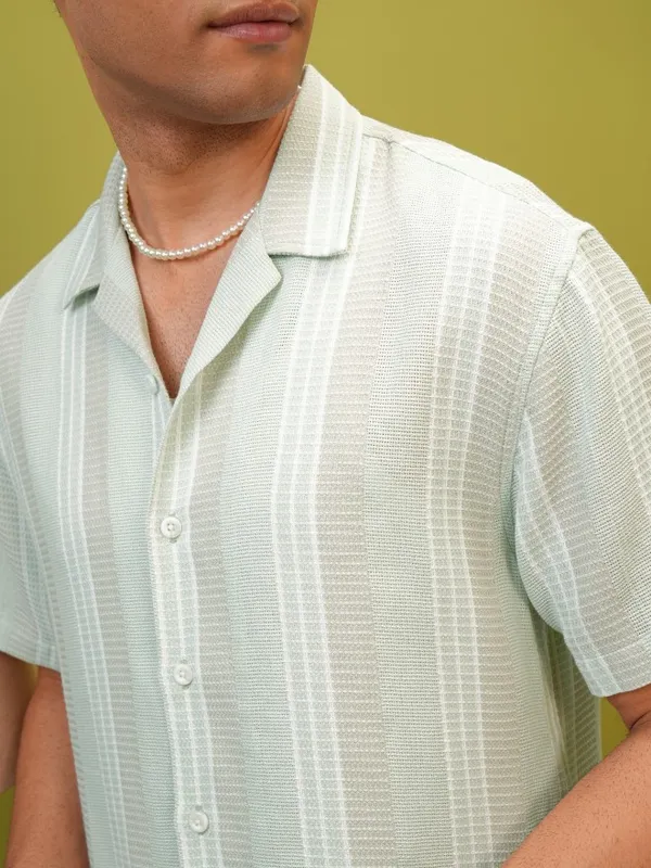 Locomotive Premium Men Green Striped Relaxed Fit Casual Shirt