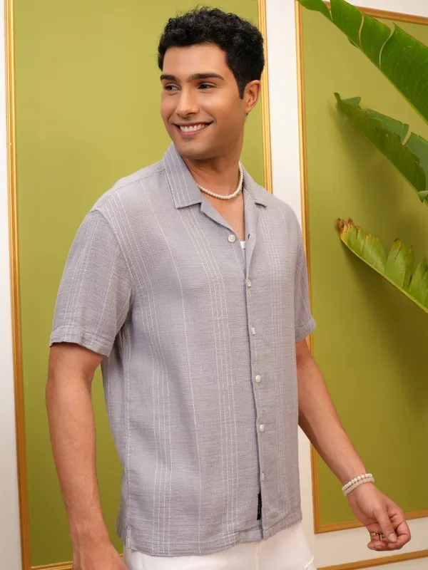 Men Relaxed Fit Casual Shirt