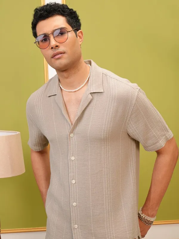 Locomotive Premium Men Beige Striped Relaxed Fit Casual Shirt