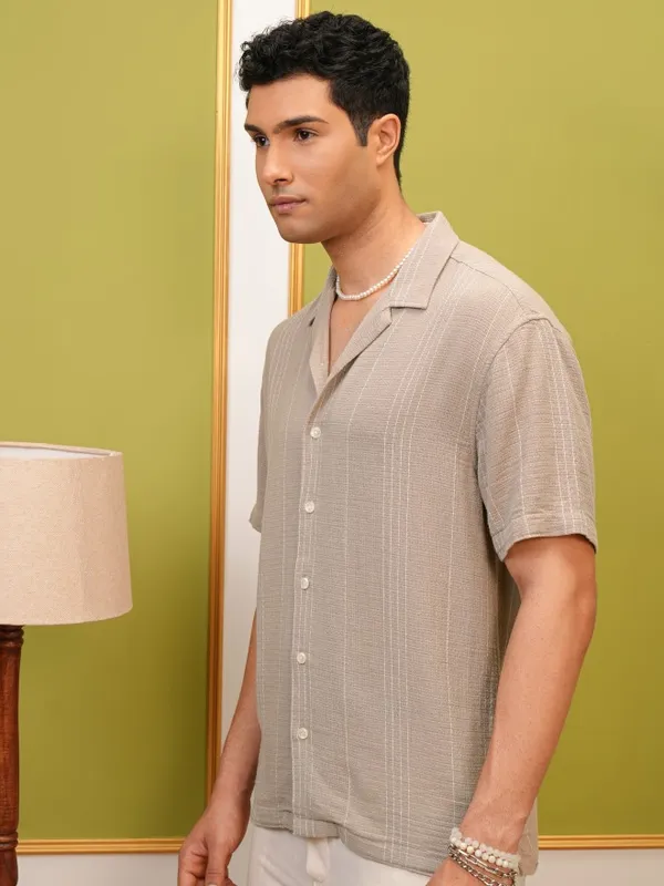 Locomotive Premium Men Beige Striped Relaxed Fit Casual Shirt
