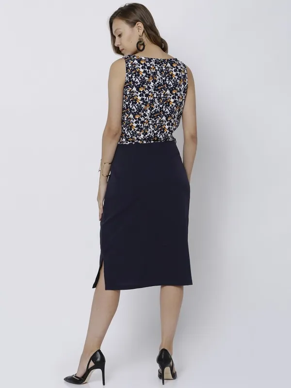  Tokyo Talkies Women Navy Blue Printed Sheath Dresses