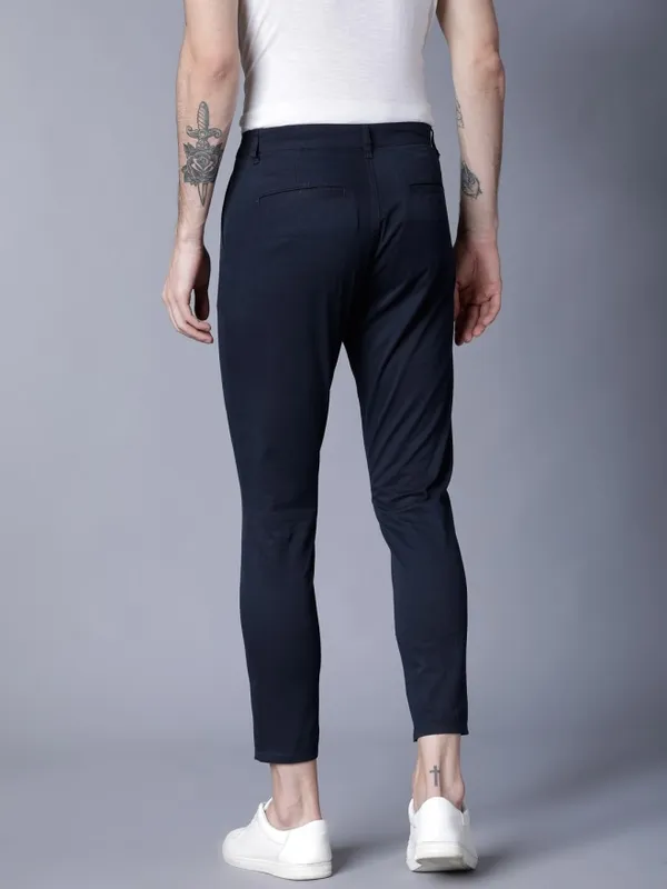  Highlander Men Navy Blue Tapered Fit Solid Casual Trousers