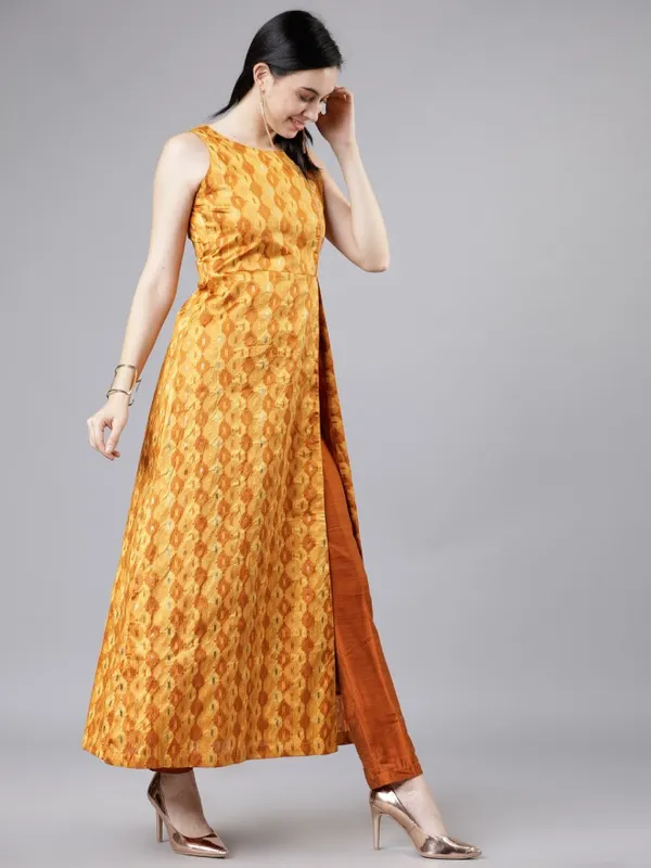  Vishudh Women Mustard Printed Kurta Sets