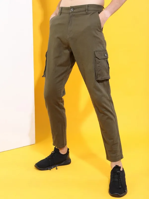  Highlander Men Olive Slim Fit Solid Casual Trousers