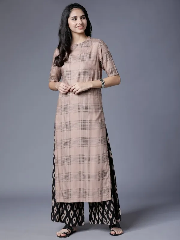  Vishudh Women Brown Checked Kurta Sets