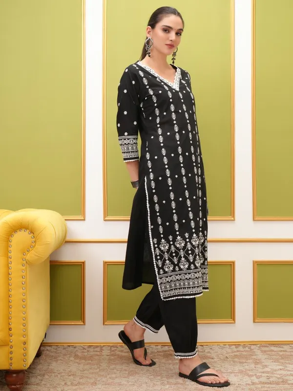 Vishudh Women Black Embroidered Kurta With Trouser And Dupatta