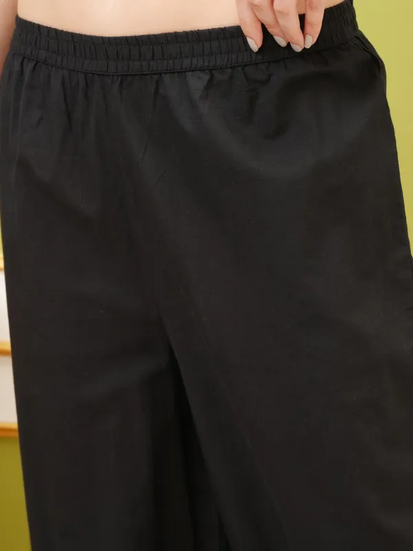 Vishudh Women Black Embroidered Kurta With Trouser And Dupatta