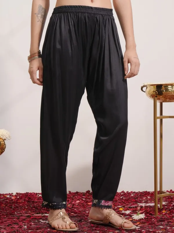 Vishudh Women Blue Printed Kurta With Trouser And Dupatta