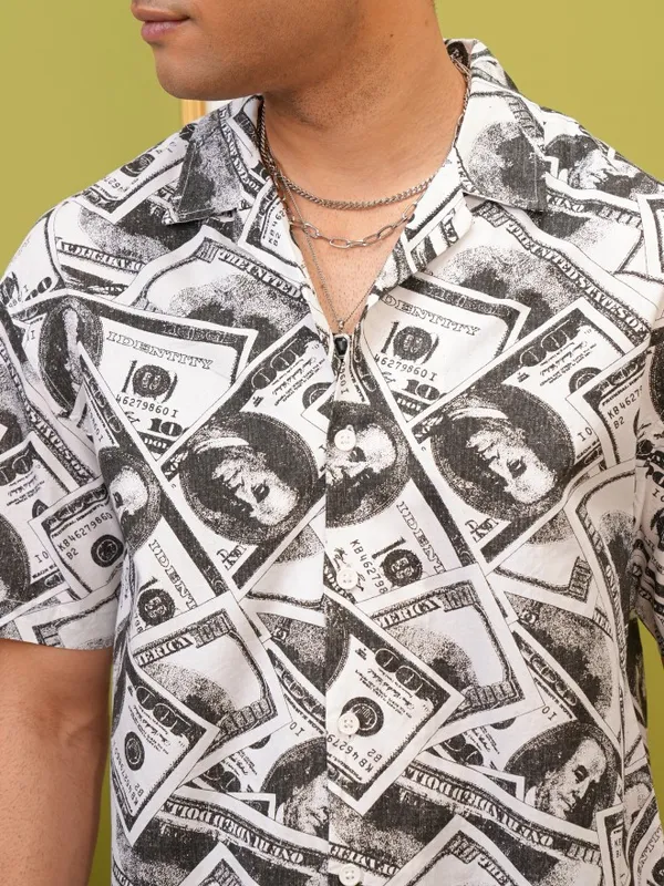 Locomotive Premium Men White Printed Oversized Fit Casual Shirt