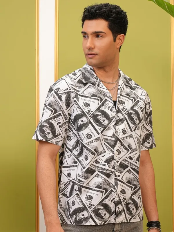 Locomotive Premium Men White Printed Oversized Fit Casual Shirt