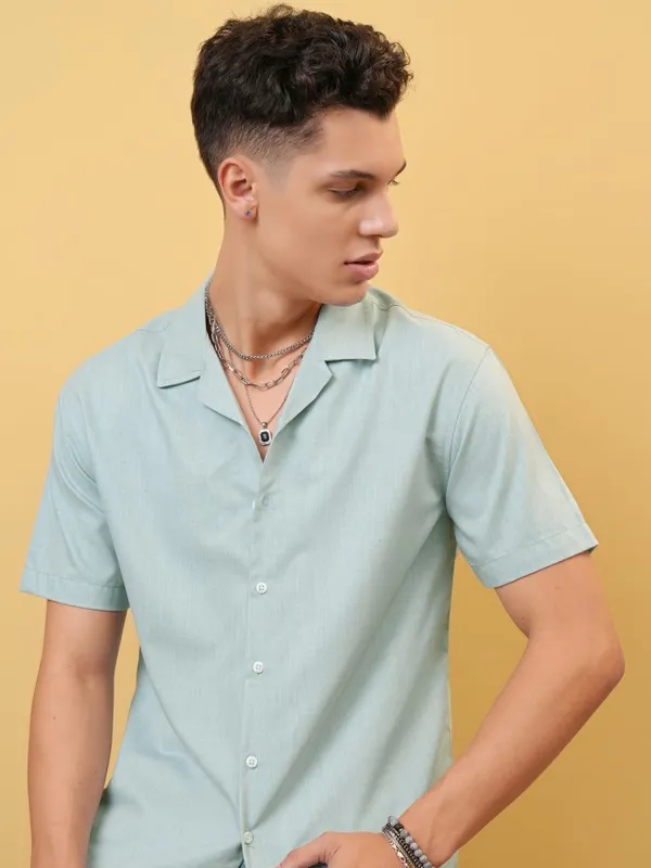 Locomotive Premium Men Aqua Melange Textured Solid Cuban Collar Relaxed Shirt
