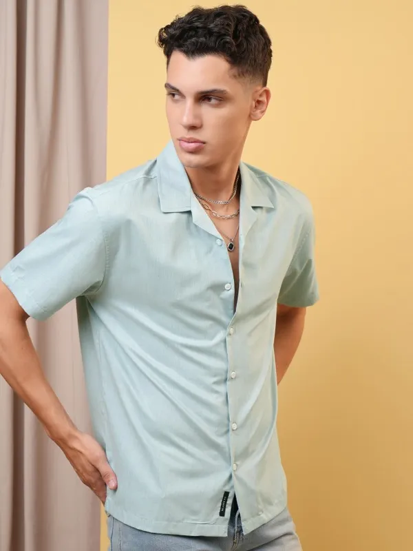 Locomotive Premium Men Aqua Melange Textured Solid Cuban Collar Relaxed Shirt