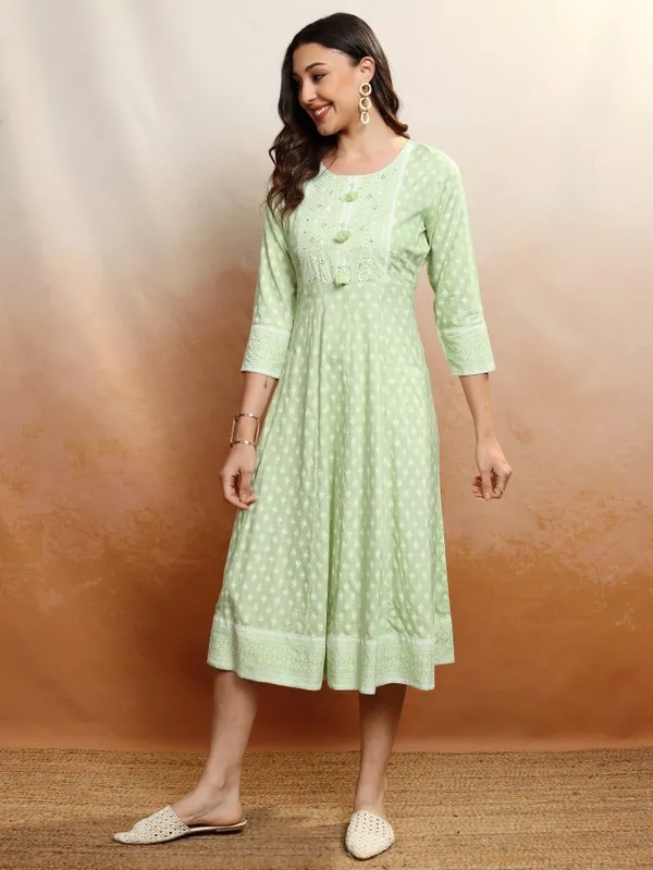 Vishudh Women Green Printed A-Line Dress