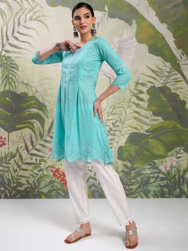 Vishudh Women Blue Women Kurta With Trousers