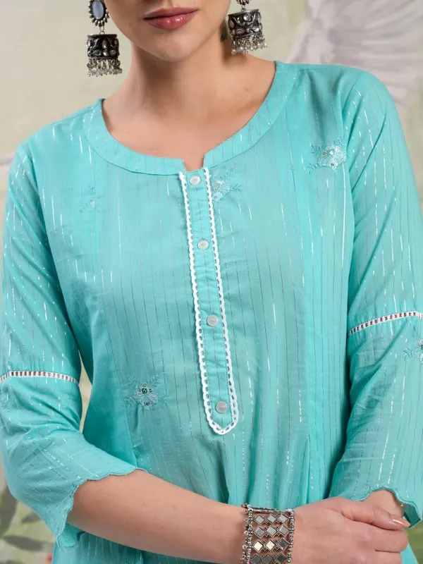 Vishudh Women Blue Women Kurta With Trousers