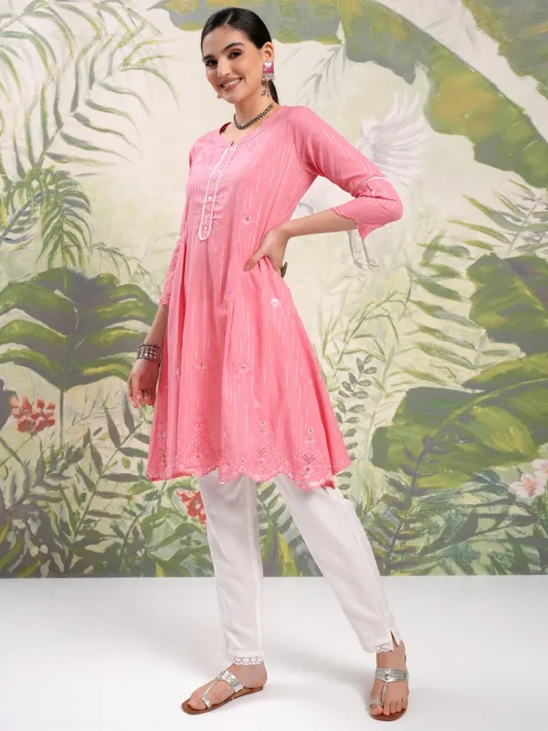 Vishudh Women Pink Embroidered Kurta With Trouser