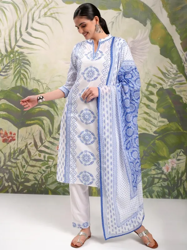 Vishudh Women Blue Printed Kurta With Trouser And Dupatta