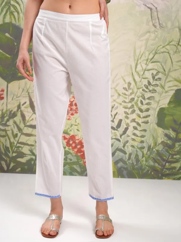 Women Kurta With Trousers & Dupatta