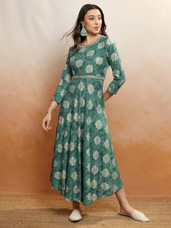 Vishudh Women Green Embroidered Maxi Dress