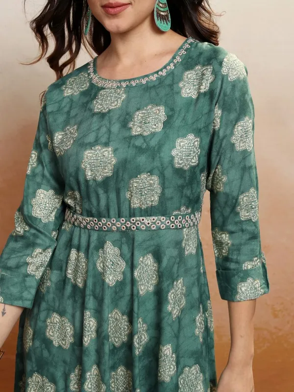 Vishudh Women Green Embroidered Maxi Dress