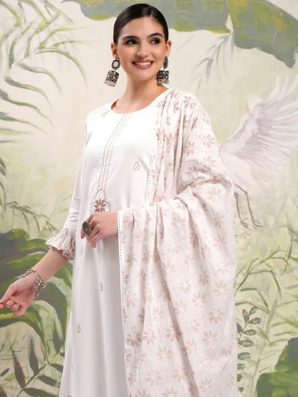 Vishudh Women White Embroidered Kurta With Trousers And Dupatta